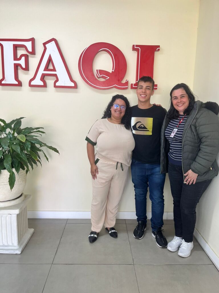Polo FAQI Gravatai recebe novos estudantes